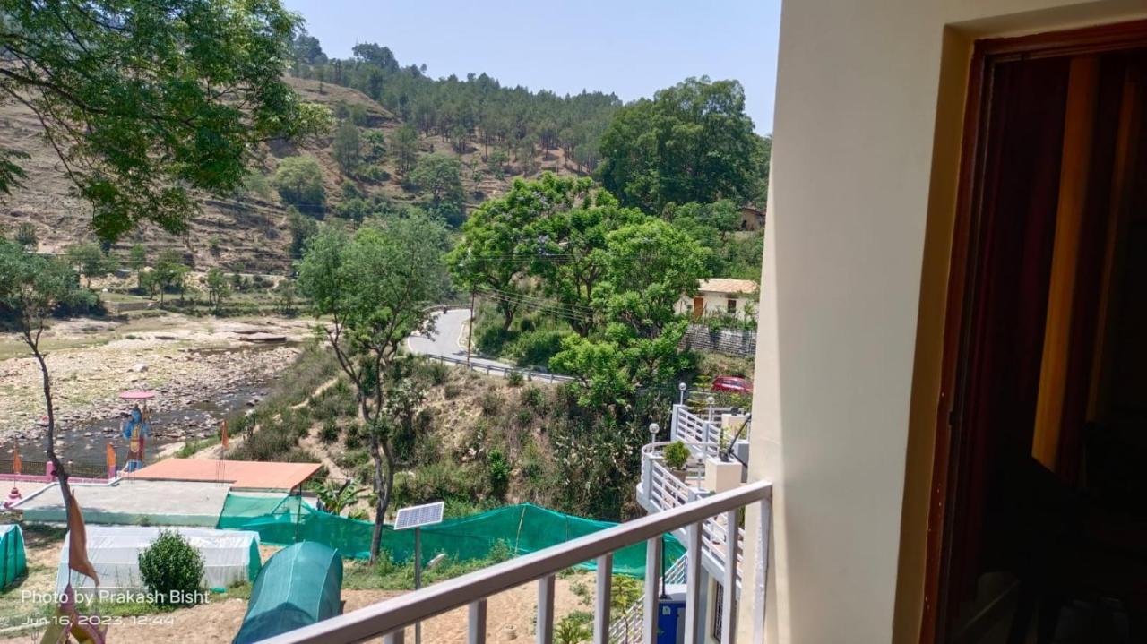 Shivalik River Retreat Almora Bagian luar foto