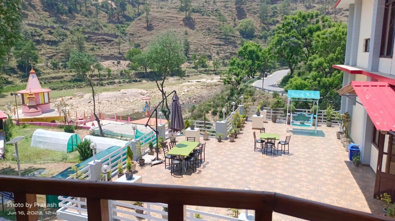 Shivalik River Retreat Almora Bagian luar foto