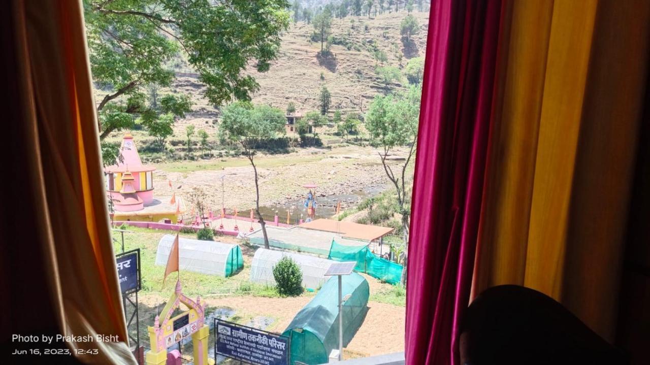 Shivalik River Retreat Almora Bagian luar foto