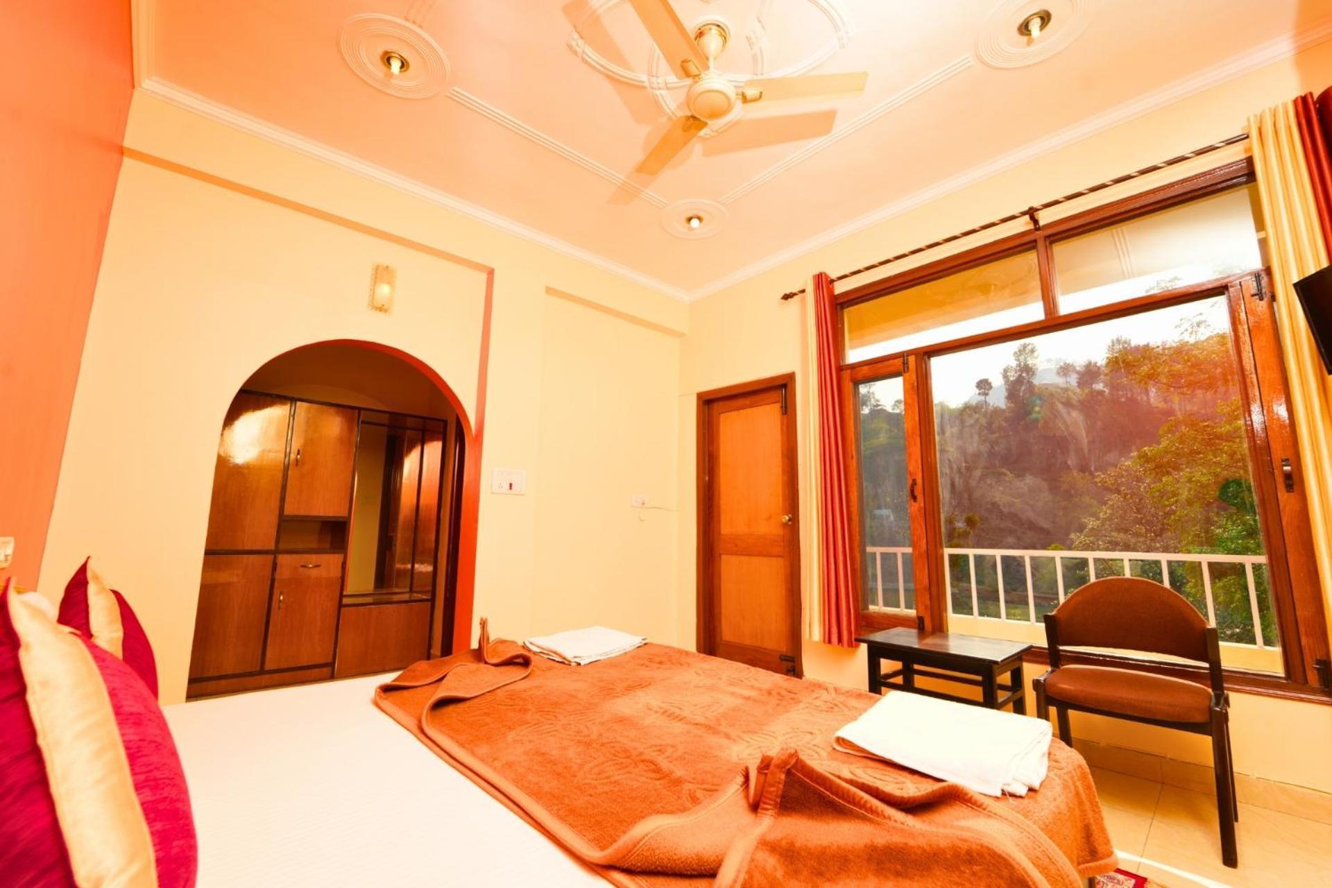 Shivalik River Retreat Almora Bagian luar foto